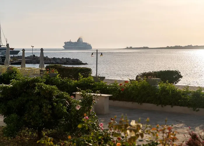 Stella 2* Parikia (Paros)